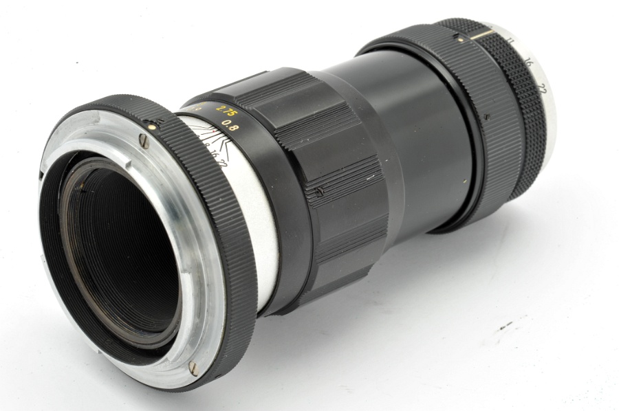 Copyright &copy; Richard de Stoutz 2012.