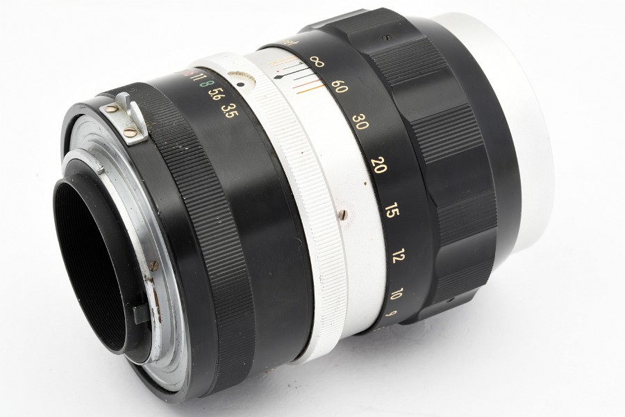 Copyright &copy; Richard de Stoutz 2021.