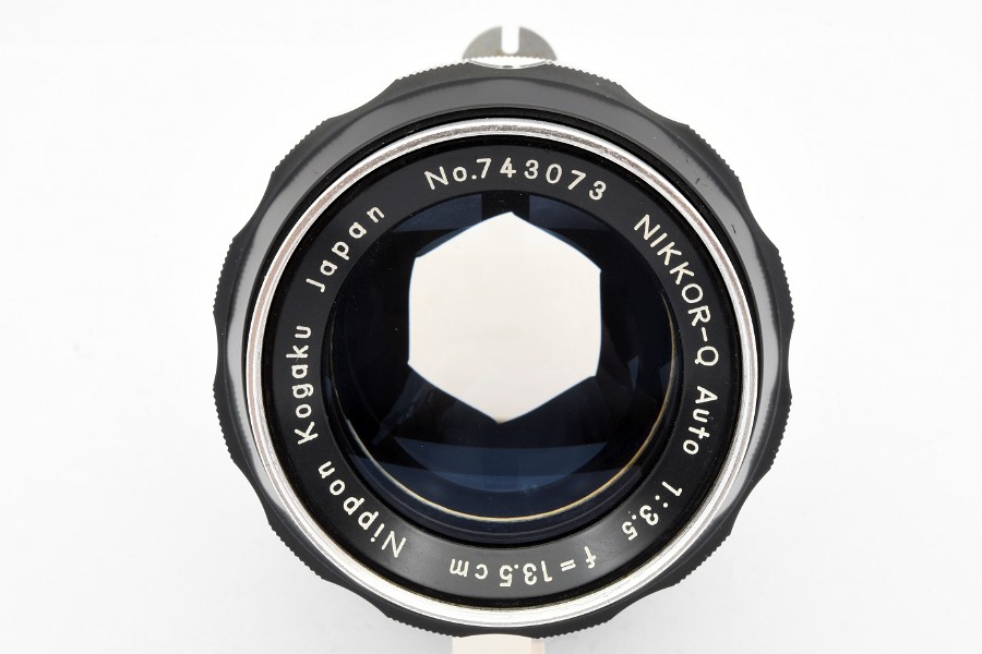 Copyright &copy; Richard de Stoutz 2021.