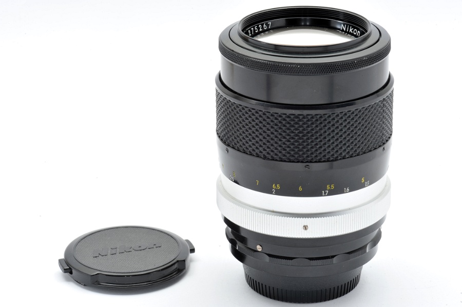 Copyright © Richard de Stoutz 2010.