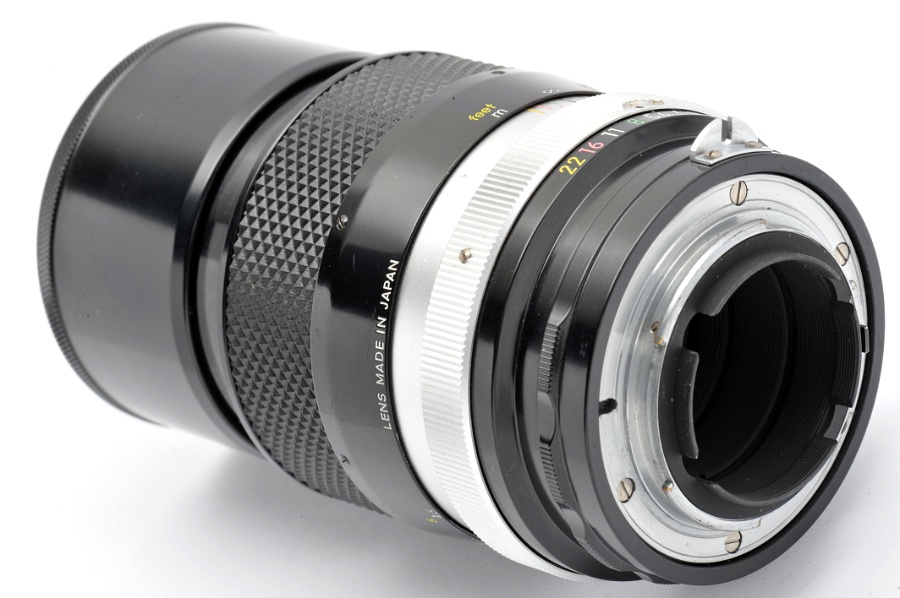 Copyright © Richard de Stoutz 2010.