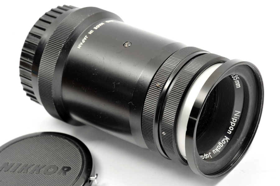 Copyright &copy; Richard de Stoutz 2010.