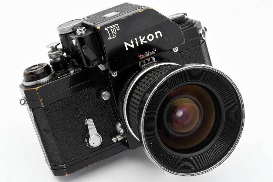 Copyright © Richard de Stoutz 2021.