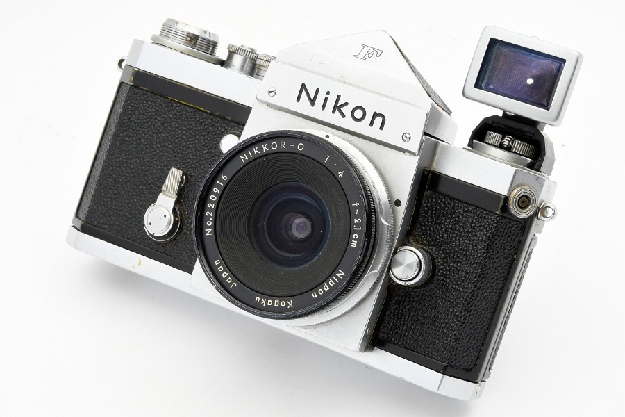 Copyright &copy; Richard de Stoutz 2016.