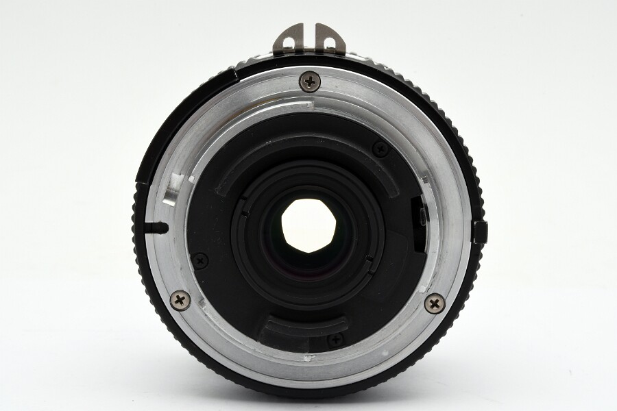 Copyright &copy; Richard de Stoutz 2021.