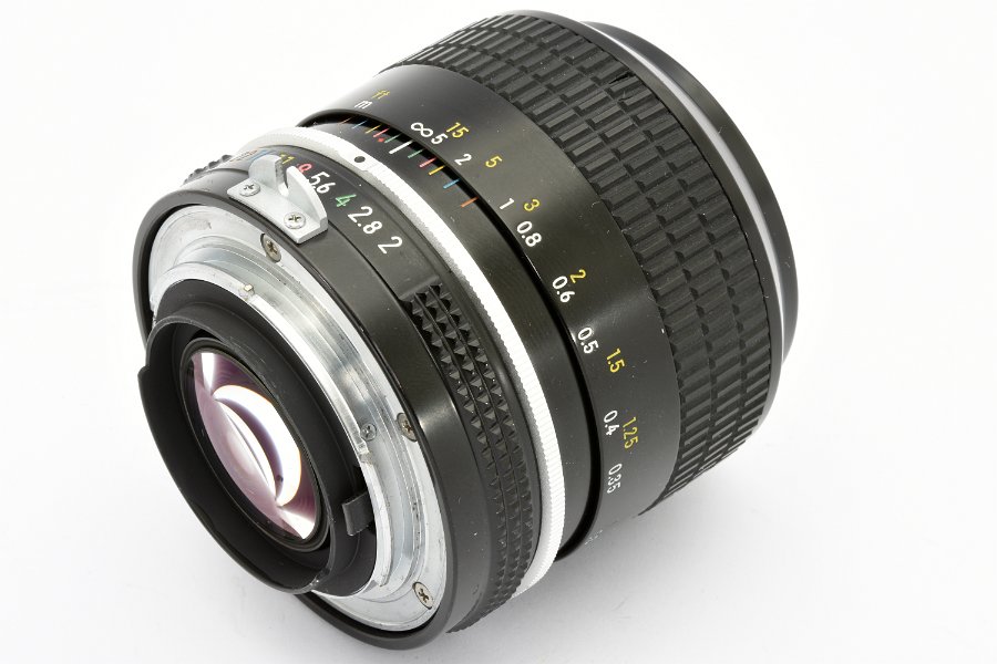 Copyright &copy; Richard de Stoutz 2018.