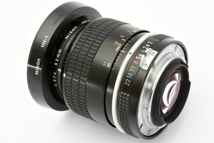 Copyright &copy; Richard de Stoutz 2018.