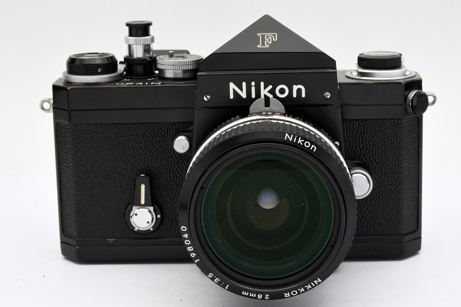 Copyright &copy; Richard de Stoutz 2024.