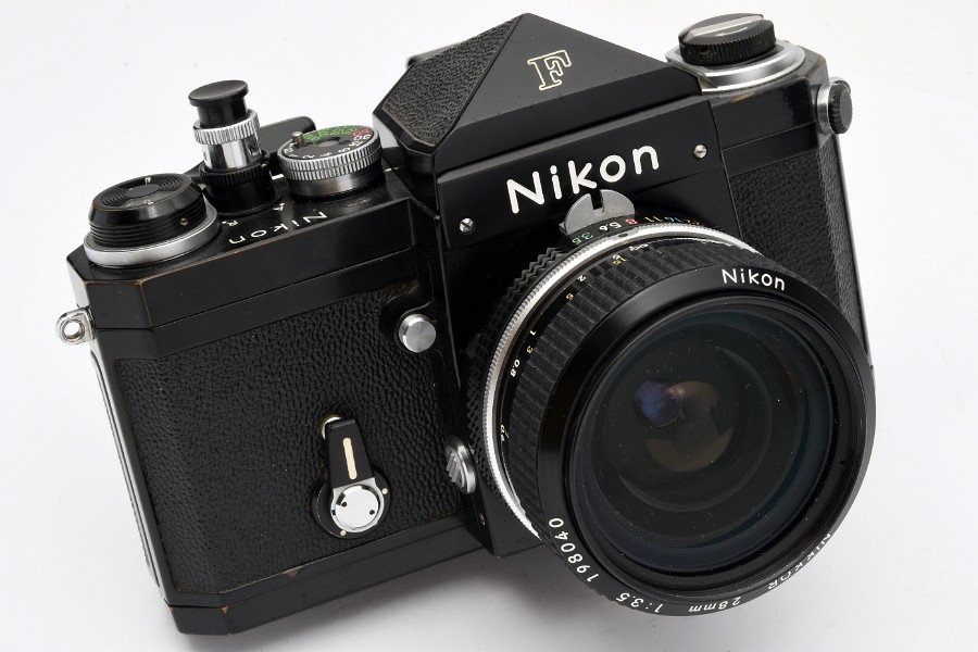 Copyright &copy; Richard de Stoutz 2024.