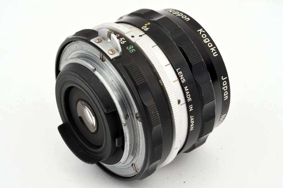 Copyright &copy; Richard de Stoutz 2023.