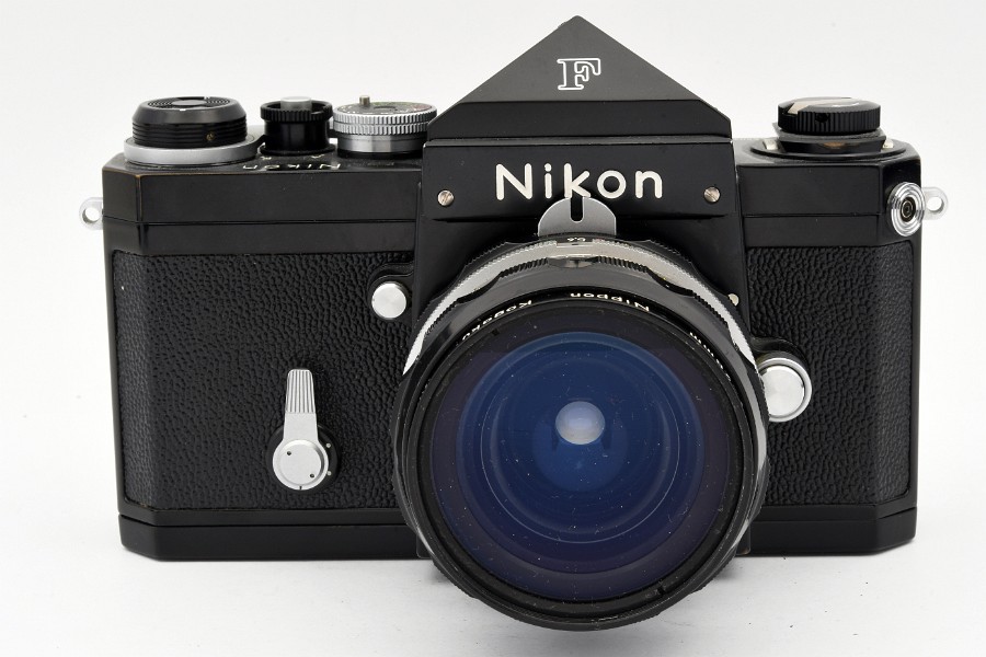 Copyright &copy; Richard de Stoutz 2023.