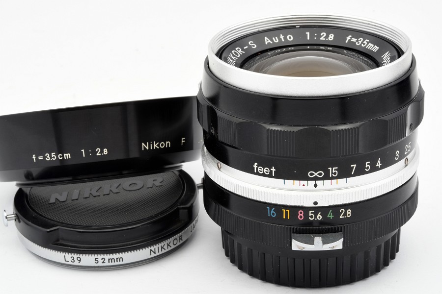 Copyright © Richard de Stoutz 2021.