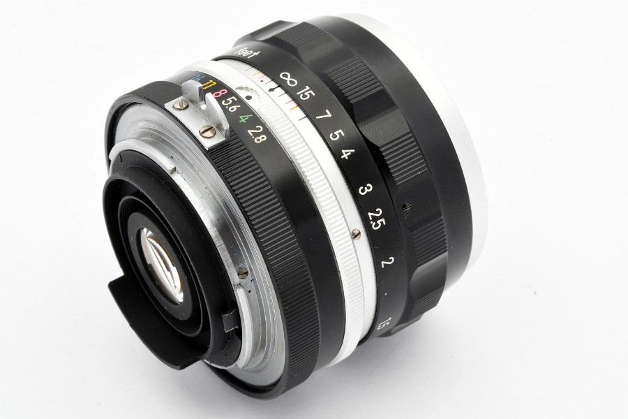 Copyright © Richard de Stoutz 2021.