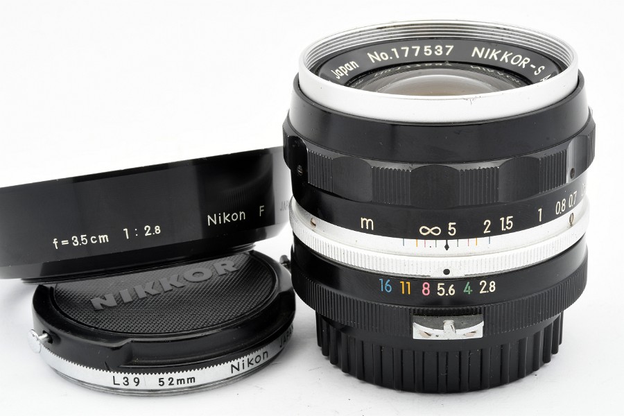 Copyright &copy; Richard de Stoutz 2021.