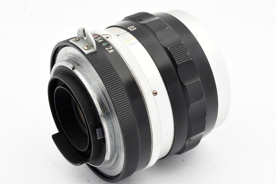 Copyright &copy; Richard de Stoutz 2021.