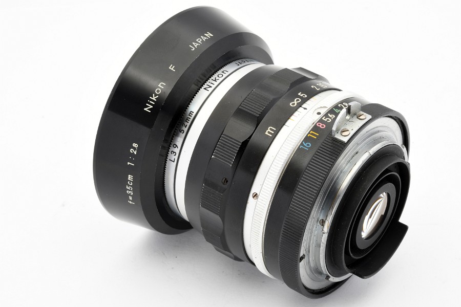 Copyright &copy; Richard de Stoutz 2021.