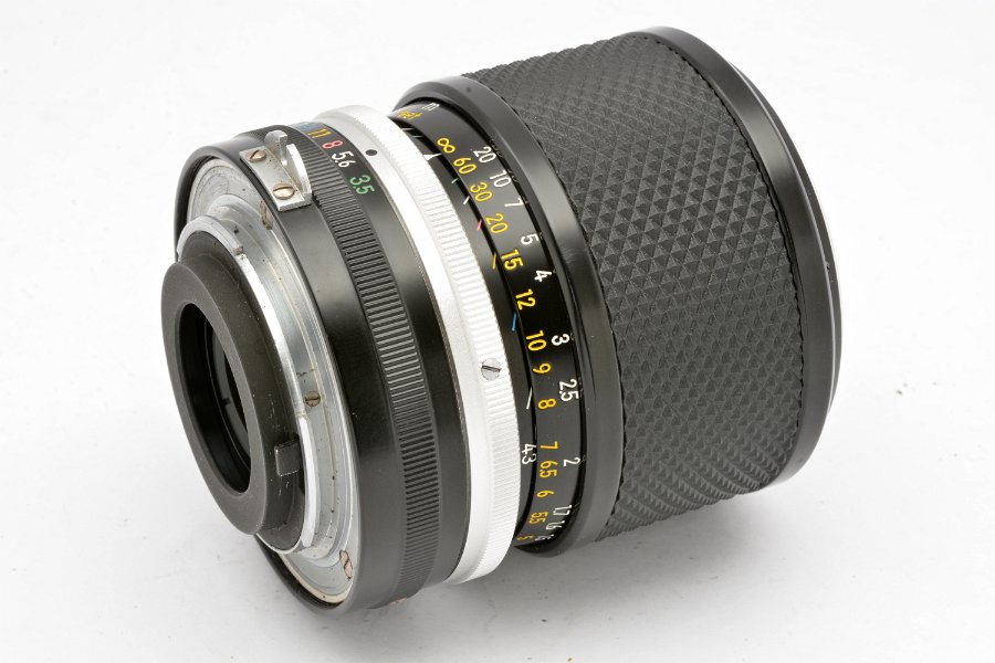 Copyright &copy; Richard de Stoutz 2016.