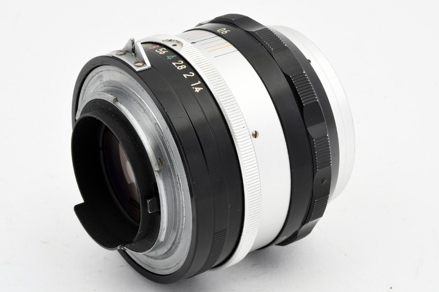 Copyright © Richard de Stoutz 2021.