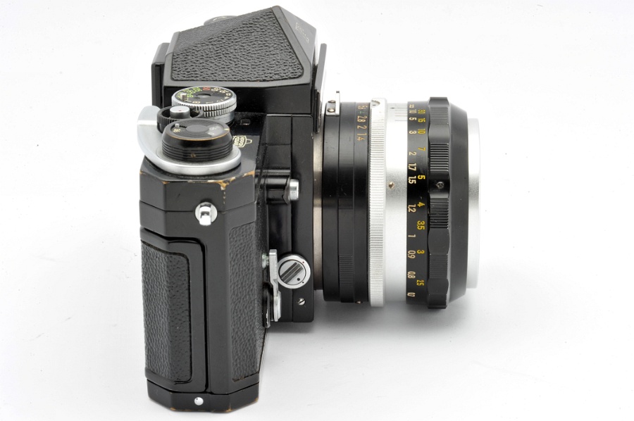 Copyright &copy; Richard de Stoutz 2012.