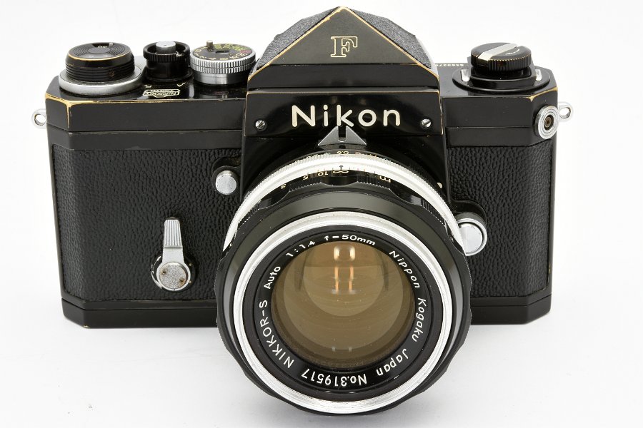 Copyright &copy; Richard de Stoutz 2018.