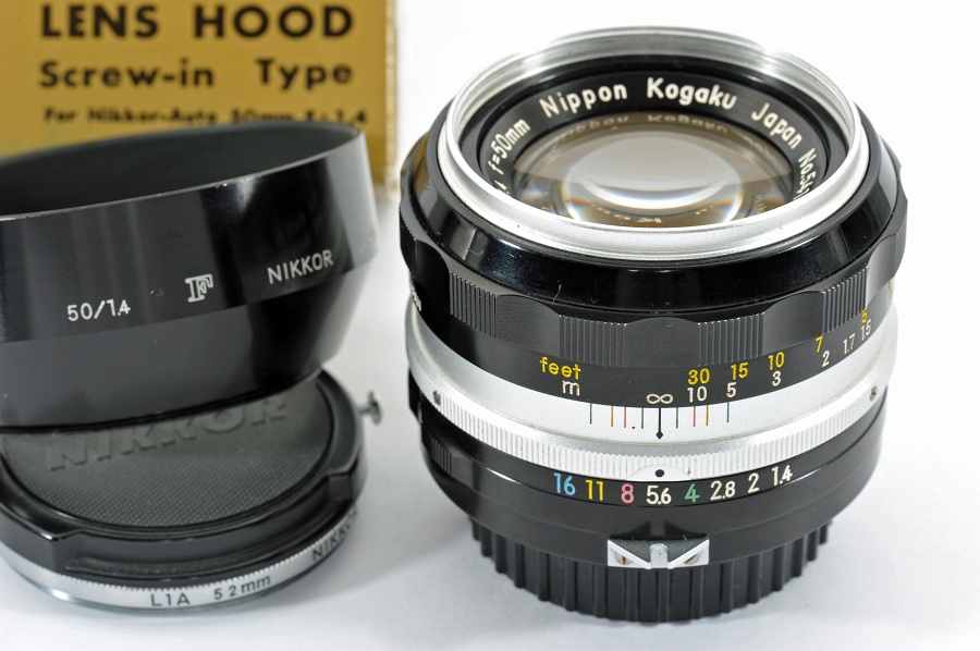 Copyright &copy; Richard de Stoutz 2010.