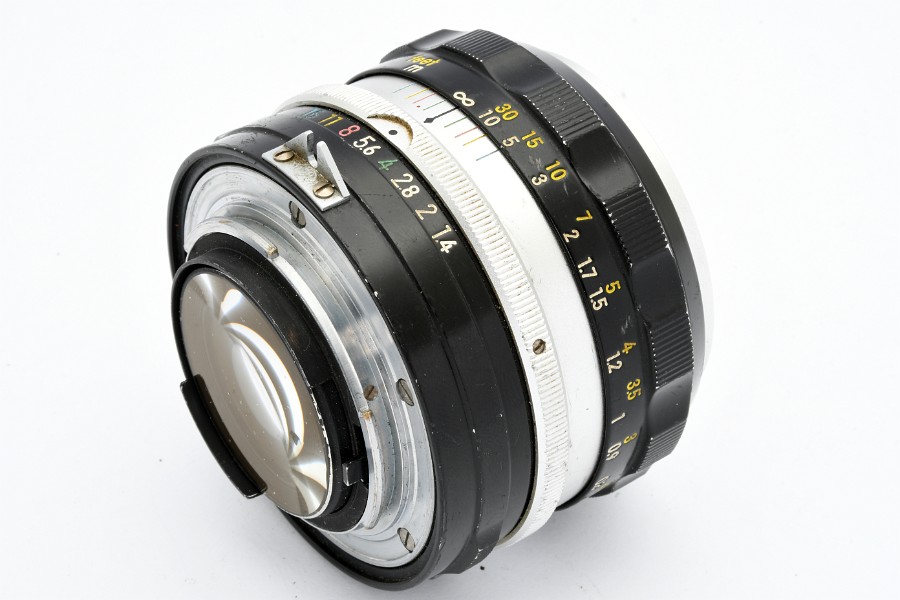 Copyright &copy; Richard de Stoutz 2019.