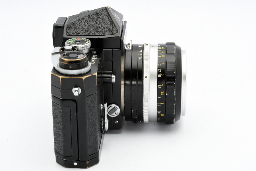 Copyright &copy; Richard de Stoutz 2019.