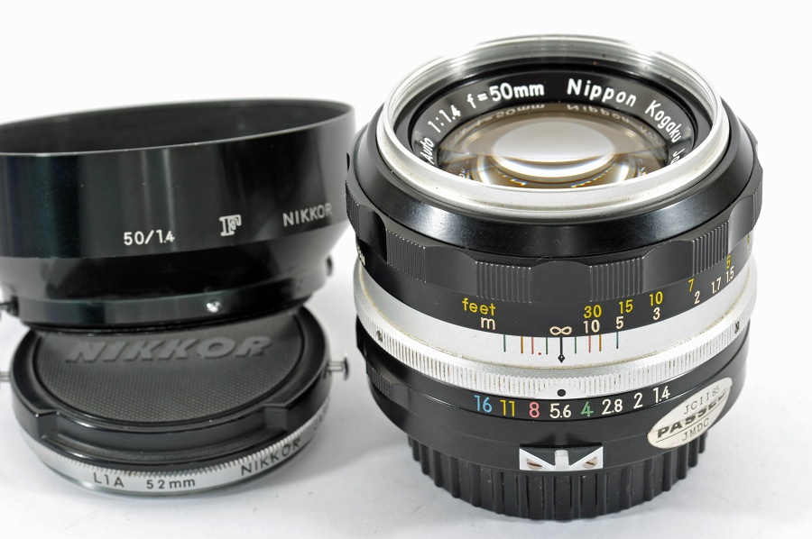 Copyright &copy; Richard de Stoutz 2010.