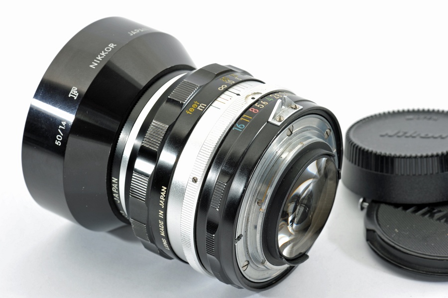 Copyright &copy; Richard de Stoutz 2010.