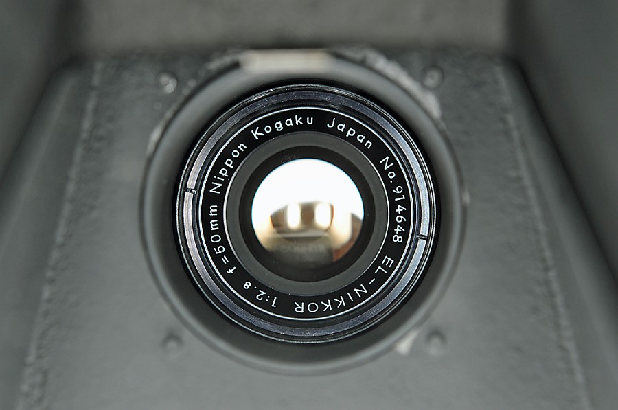 Copyright &copy; Richard de Stoutz 2009.