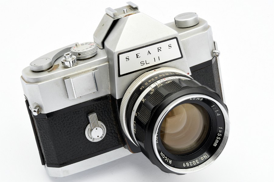 Copyright © Richard de Stoutz 2020.