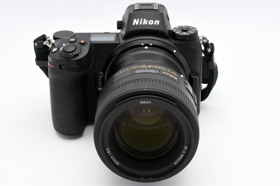 Copyright &copy; Richard de Stoutz 2019.