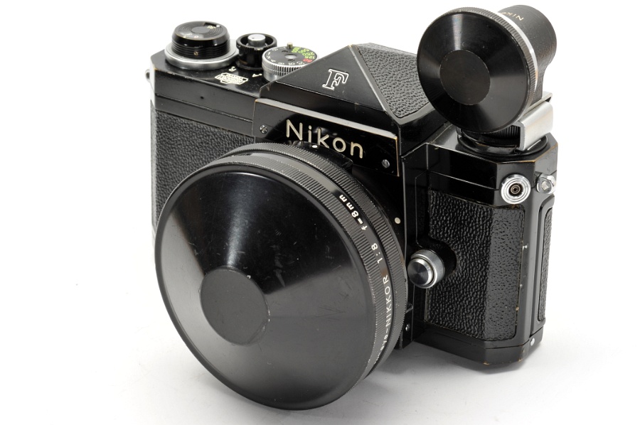 Copyright &copy; Richard de Stoutz 2010.