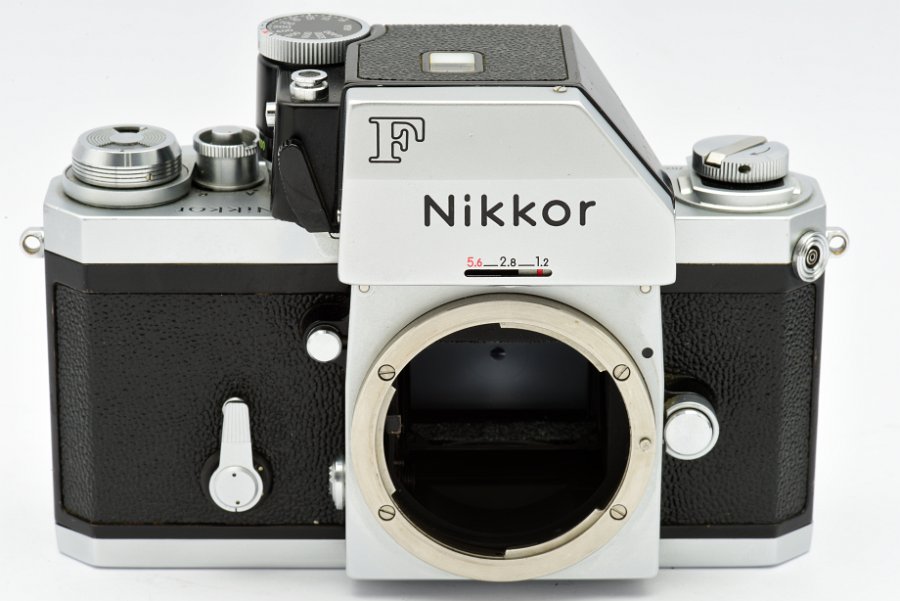 Copyright &copy; Richard de Stoutz 2015.