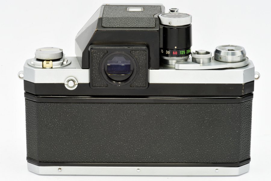 Copyright &copy; Richard de Stoutz 2015.