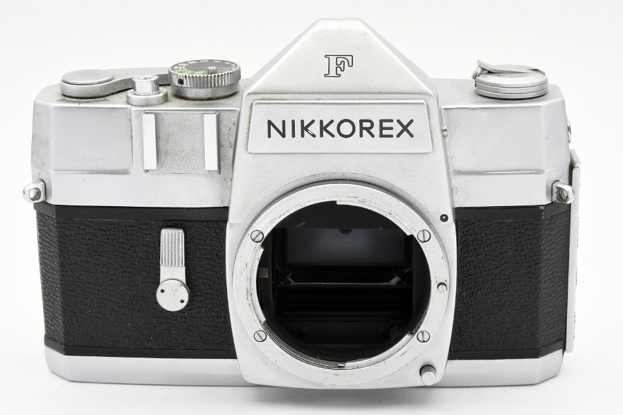 Copyright © Richard de Stoutz 2022.