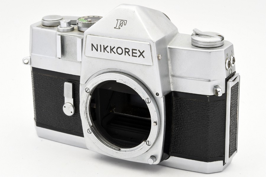 Copyright © Richard de Stoutz 2022.