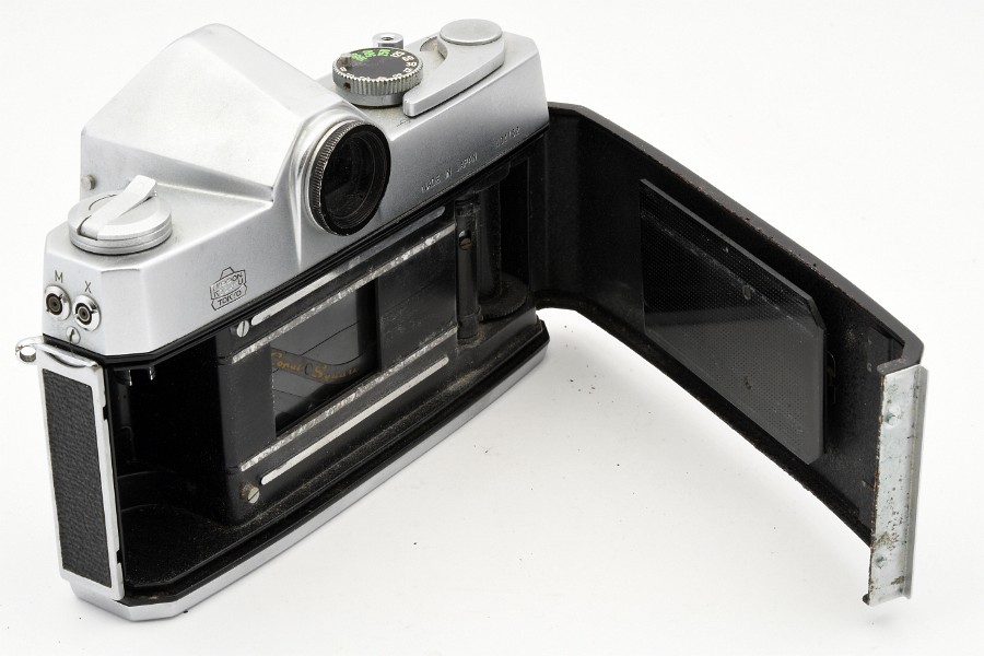 Copyright © Richard de Stoutz 2022.