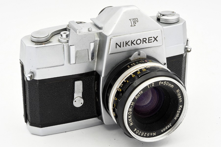 Copyright © Richard de Stoutz 2022.