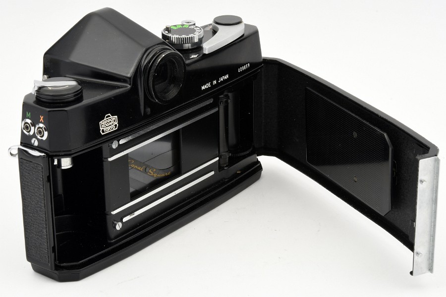 Copyright &copy; Richard de Stoutz 2022.