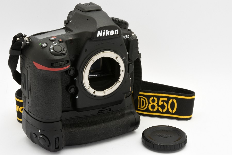 Copyright © Richard de Stoutz 2019.