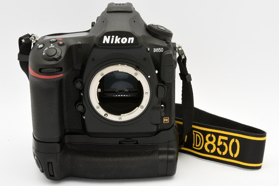 Copyright © Richard de Stoutz 2019.