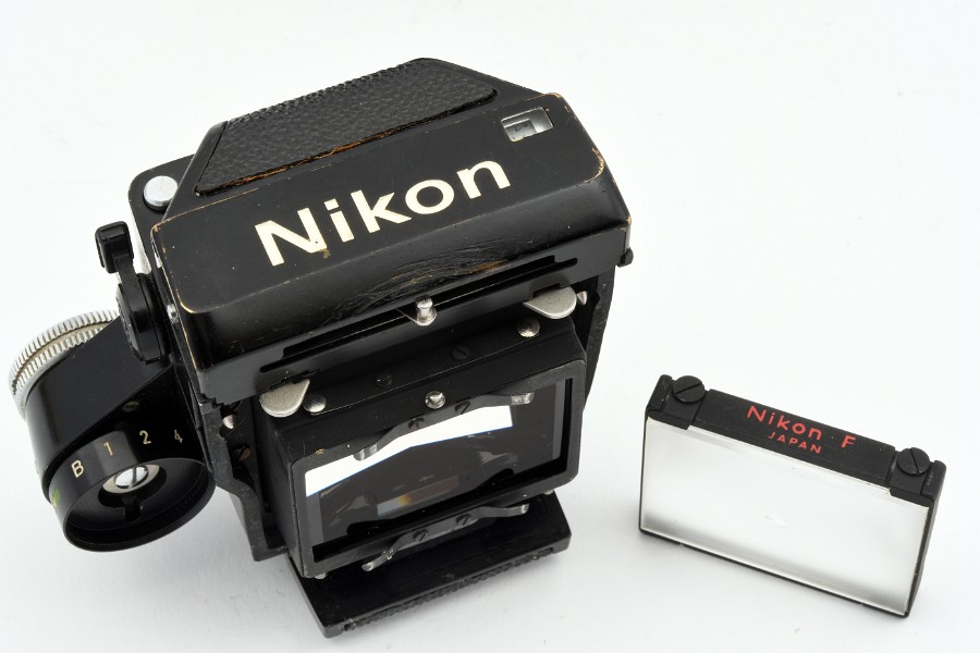 Copyright © Richard de Stoutz 2021.