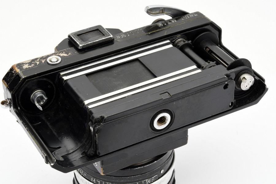 Copyright © Richard de Stoutz 2023.