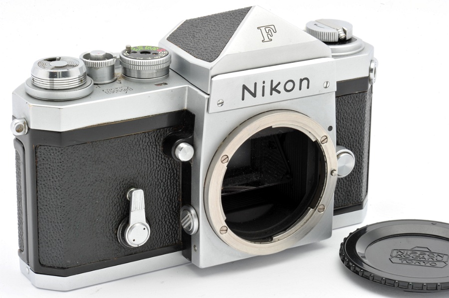 Copyright © Richard de Stoutz 2012.