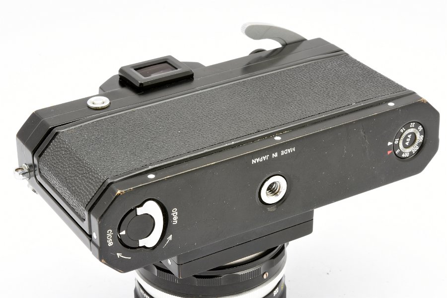 Copyright &copy; Richard de Stoutz 2016.