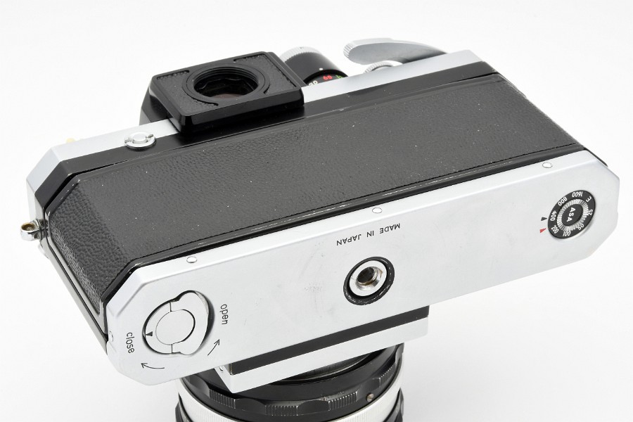 Copyright &copy; Richard de Stoutz 2021.