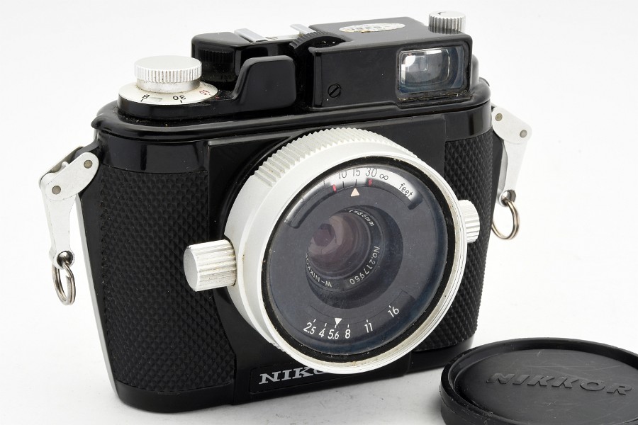 Copyright © Richard de Stoutz 2021.