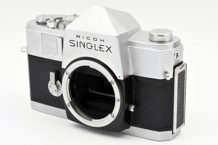 Copyright &copy; Richard de Stoutz 2023.