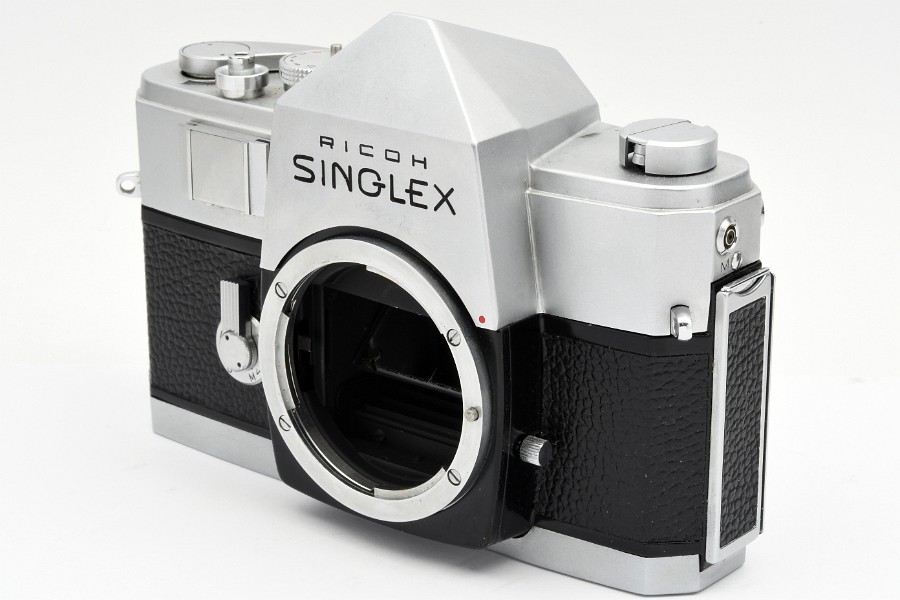 Copyright &copy; Richard de Stoutz 2023.